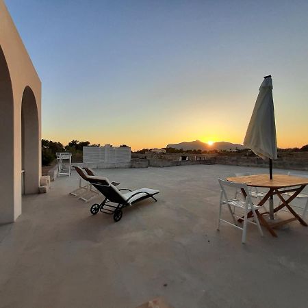 Gli Archi Residence Calaazzurra Favignana Bagian luar foto